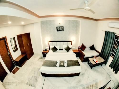 Hotel Tripli Udaipur