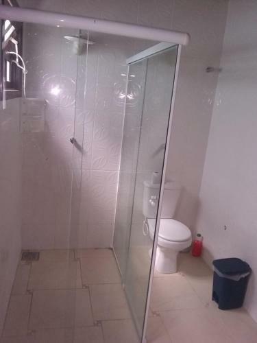 Casa De Dois Quartos Para At� 6 Pessoas