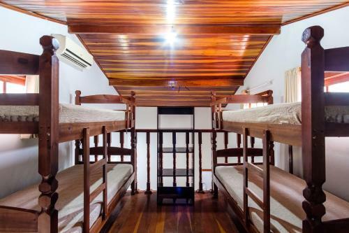 Bh 12: Casa Com Piscina, Perfeita E Bem Localizada!!!