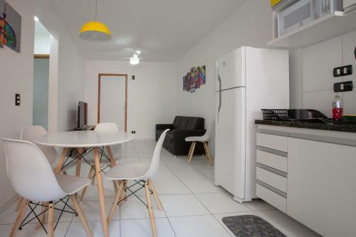 Apartamento Em Ubatuba Com Piscina E Churrasqueira