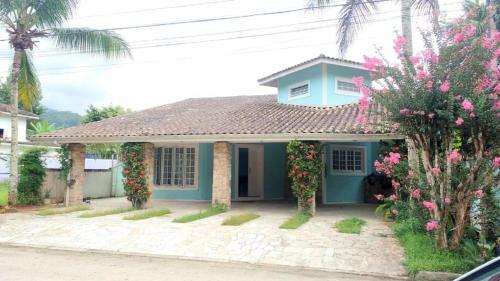Casa Em Ubatuba - Condom�nio Com Acesso Ao Rio Grande