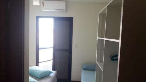 Apartamento Lia Bardas - Apto 33-1 - 02 Dorm Com Ar Cond E Vista P O Mar