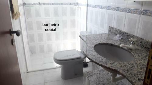 Apartamento Lia Bardas - Apto 33-1 - 02 Dorm Com Ar Cond E Vista P O Mar