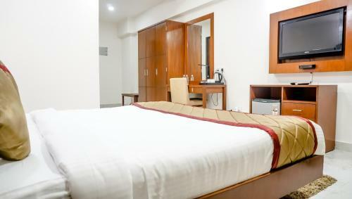 Hotel Siesta Navi Mumbai
