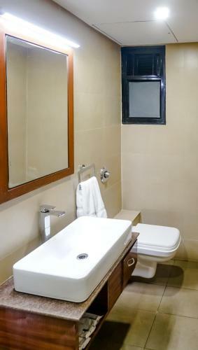 Hotel Siesta Navi Mumbai