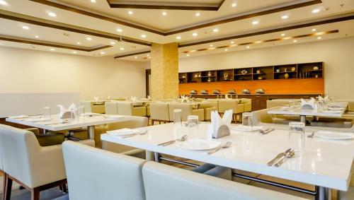 Hotel Siesta Navi Mumbai