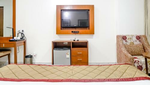 Hotel Siesta Navi Mumbai