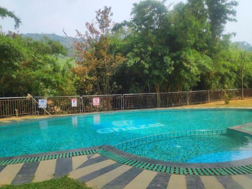Hotel Thaza Peak View Resort