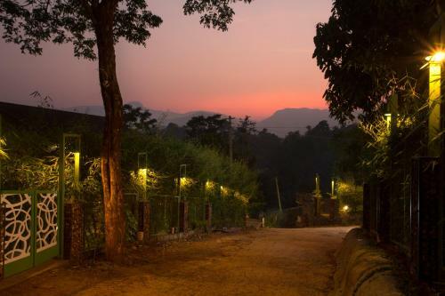 Hotel Amrezy Resort & Spa By Stride