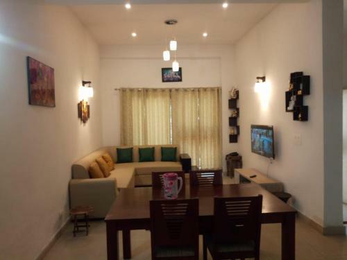 Serene Villa Homestay - Greater Noida