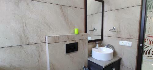 Mansavi Villa Homestay