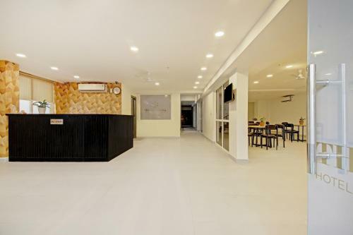 Treebo Trend Hotel Red York