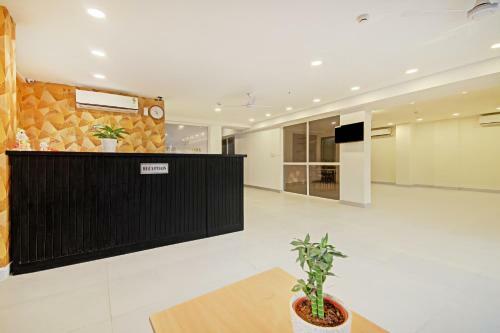 Treebo Trend Hotel Red York