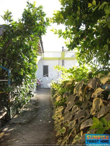 Hotel Sunrise Tourist Home