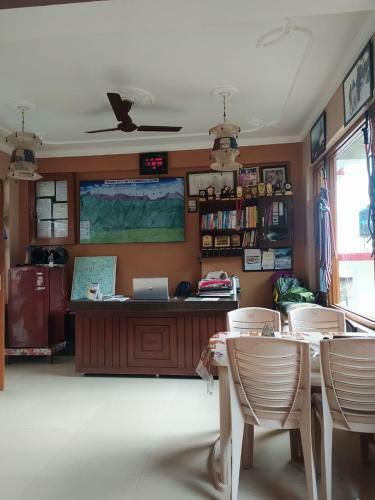 Hotel Adventure Inn By Wb Inn