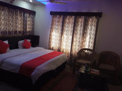 Hotel Bhagsu Mountain View,