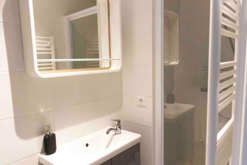 Hostal La Pension Du Mar�chal Chambres Priv�es