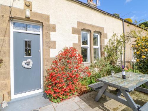 5 Cruddas Terrace