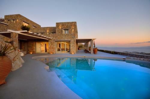 Villa Sunstone By Rocks Estates