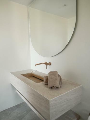 Charisma Hotel And Wellness Suites