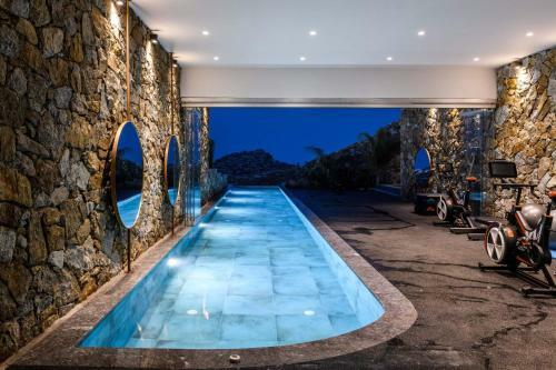 Charisma Hotel And Wellness Suites