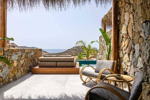 Charisma Hotel And Wellness Suites
