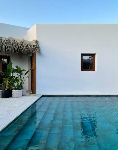 Charisma Hotel And Wellness Suites