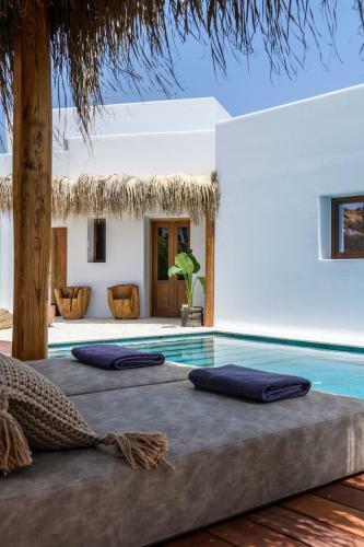 Charisma Hotel And Wellness Suites