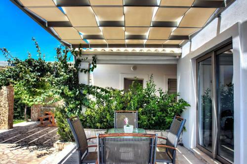 Issos Beach Villa