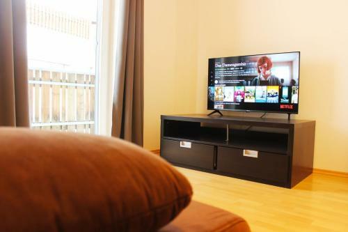 Spacious Central Apartment