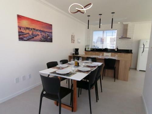 Triplex P� Na Areia Com 3 Su�tes Pr�ximo Salvador