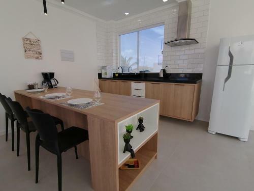 Triplex P� Na Areia Com 3 Su�tes Pr�ximo Salvador