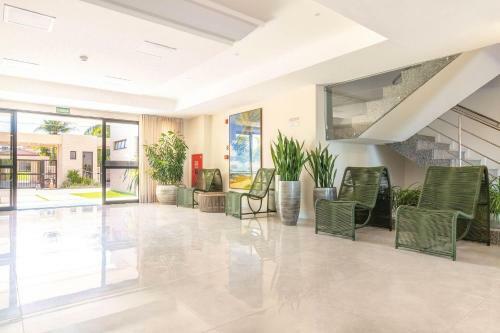Apartamento Gb48 Excelente Quarto E Sala - Para�so Dos Coqueiros