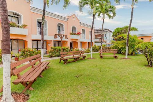Apartamento Gb39 Apt 2 Quartos Duplex A 50m Da Praia - Guarajuba