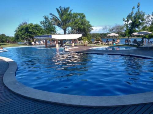 Apartamento Duplex 3 Su�tes Em Guarajuba Ba - Para�so Das �guas
