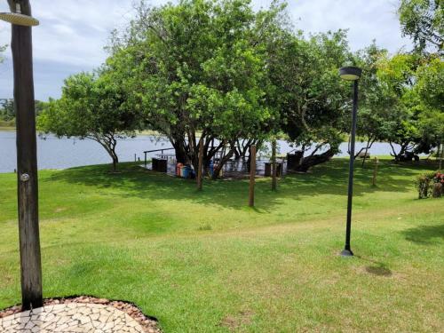 Apartamento Duplex 3 Su�tes Em Guarajuba Ba - Para�so Das �guas