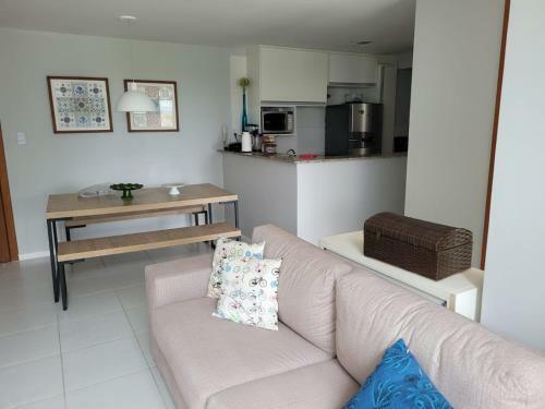 Apartamento Duplex 3 Su�tes Em Guarajuba Ba - Para�so Das �guas