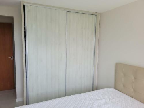 Apartamento Duplex 3 Su�tes Em Guarajuba Ba - Para�so Das �guas