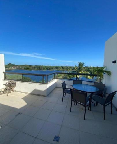 Apartamento Duplex 3 Su�tes Em Guarajuba Ba - Para�so Das �guas