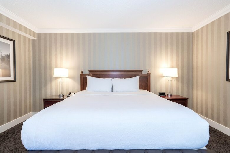 Sutton Place Hotel Edmonton - Standard