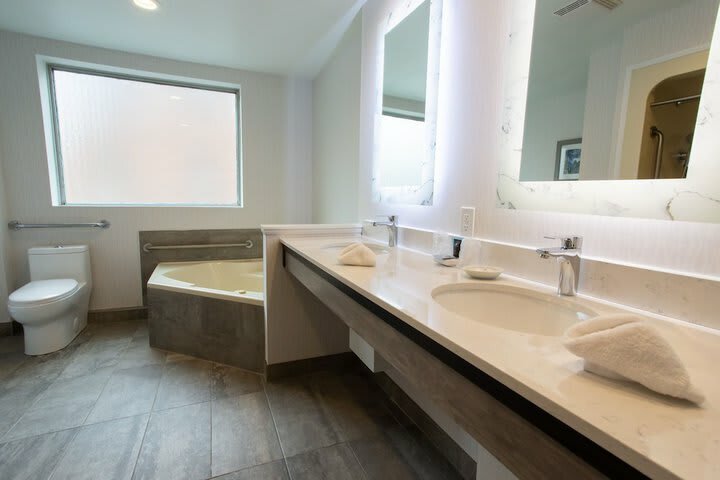 Hotel Crowne Plaza Fredericton Lord Beaverbrook - Standard Room