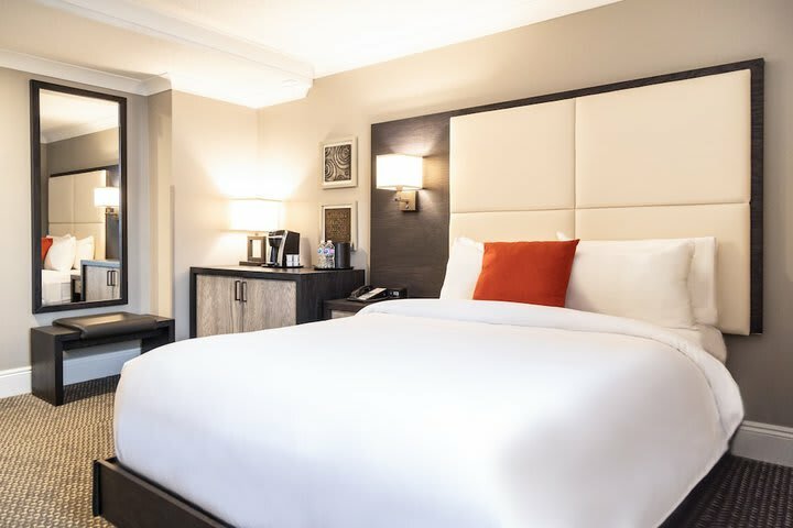 Hotel Crowne Plaza Fredericton Lord Beaverbrook - Standard Room