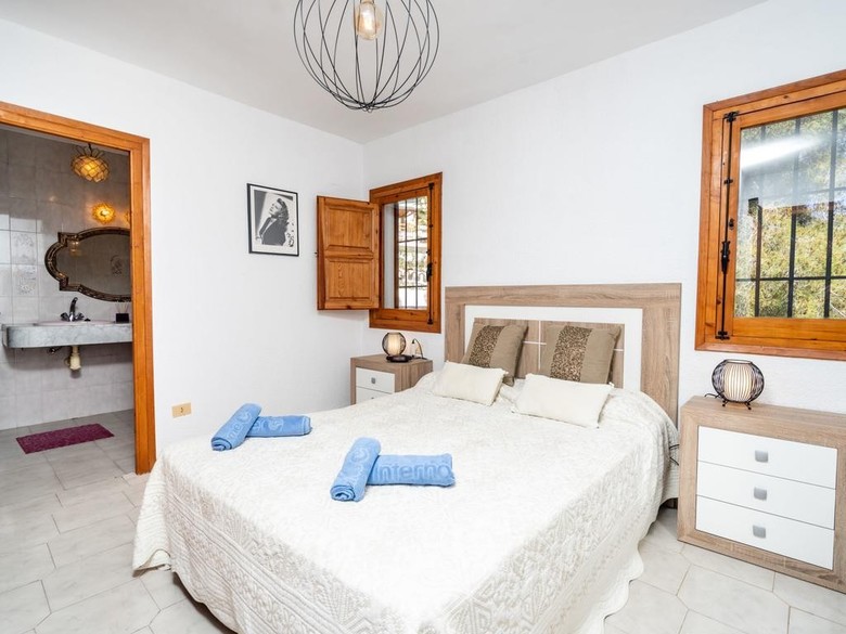 Holiday Home Rio Amadorio J�vea