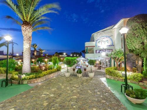 Apartment Palmiers Viii Llan��