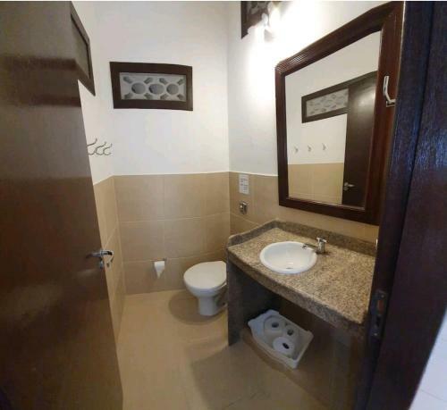 Casa Com 6 Su�tes Em Penedo