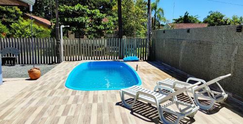 Casa Agrad�vel Com Piscina Pr�ximo Do Mar