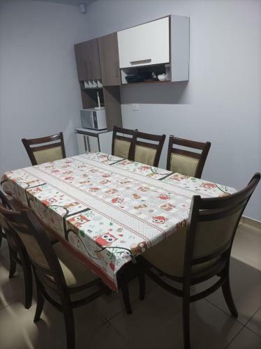 Casa Agrad�vel Com Piscina Pr�ximo Do Mar