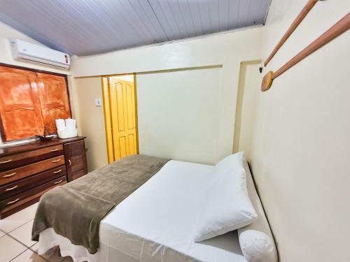 Hostal Babylon Village