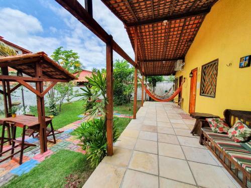 Hostal Babylon Village