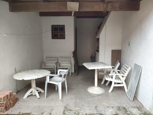 Casa Imb� 2 Quartos E Churrasqueira